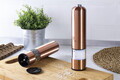 Set 2 rasnite electrice pentru sare/piper Berlinger Haus, Rose Gold, inox/ceramica, roz