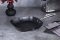 Tigaie grill Berlinger Haus, Shine Basalt, 28 cm, 2.1 L, aluminiu forjat, negru