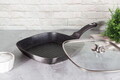 Tigaie grill cu capac Berlinger Haus, Carbon Pro, 28 cm, 2.1 L, aluminiu forjat, gri inchis