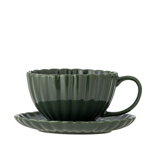 Verde, Ceasca cu farfurie
