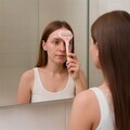 Aparat pentru masaj facial cu gheata Ice Roller, Beper, roz
