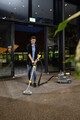 Aspirator cu spalare prin injectie-extractie profesional Puzzi 8/1 C cu duza de podea, Karcher, gri