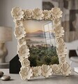 Rama foto, Mauro Ferretti, Embossed Flowers, 15x20 cm, polirasina, crem