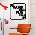Decoratiune de perete, Work Hard Play Hard, Metal, Dimensiune: 50 x 50 cm , Negru