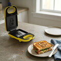 Sandwich maker 3 in 1 Berlinger, Minions Collection, 600W, 14.5x25x9 cm, aluminiu/plastic, galben