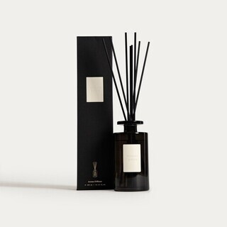 Negru, Midnight Jasmine