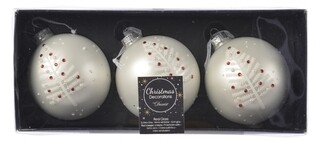 Fehér, Tree w beads