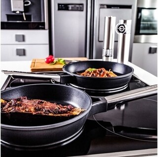 22x22x5 cm, Negru, Tigaie 22 cm