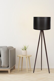 Negru/Maro, 104